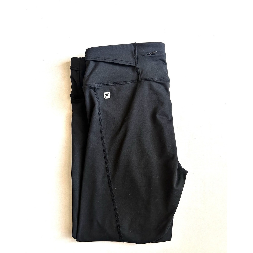 Fabletics Womens Size Medium Black Capri Crop Leggings w/Pockets EXC
